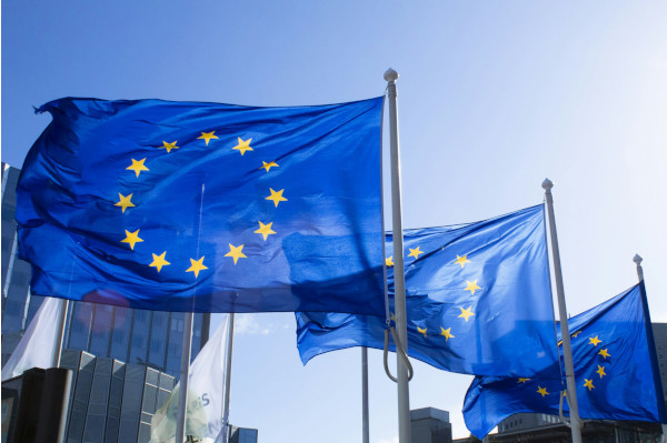 Le normative UE sulle reti digitali e l'impatto sull'utenza